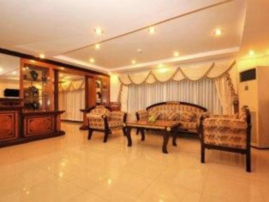 Jun Yue Hotel Phnom Penh Exterior photo